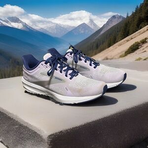 Brooks Launch 9 1203731B588 Lilac & Silver Women's Running Shoes Size 9.5B